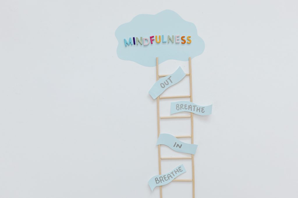 Small Daily Habits to Become More Mindful